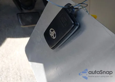 2010 Toyota Rav4 Limited V6 from USA, damaged, VIN 2T3XK4DV3AW006779